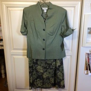 NWT 2 pc Skirt/Top